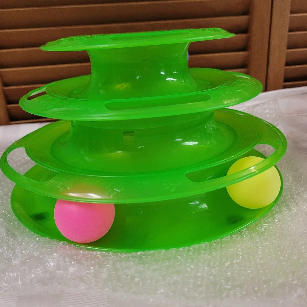 Tiered Cat Toy Spinning Ball Tower New